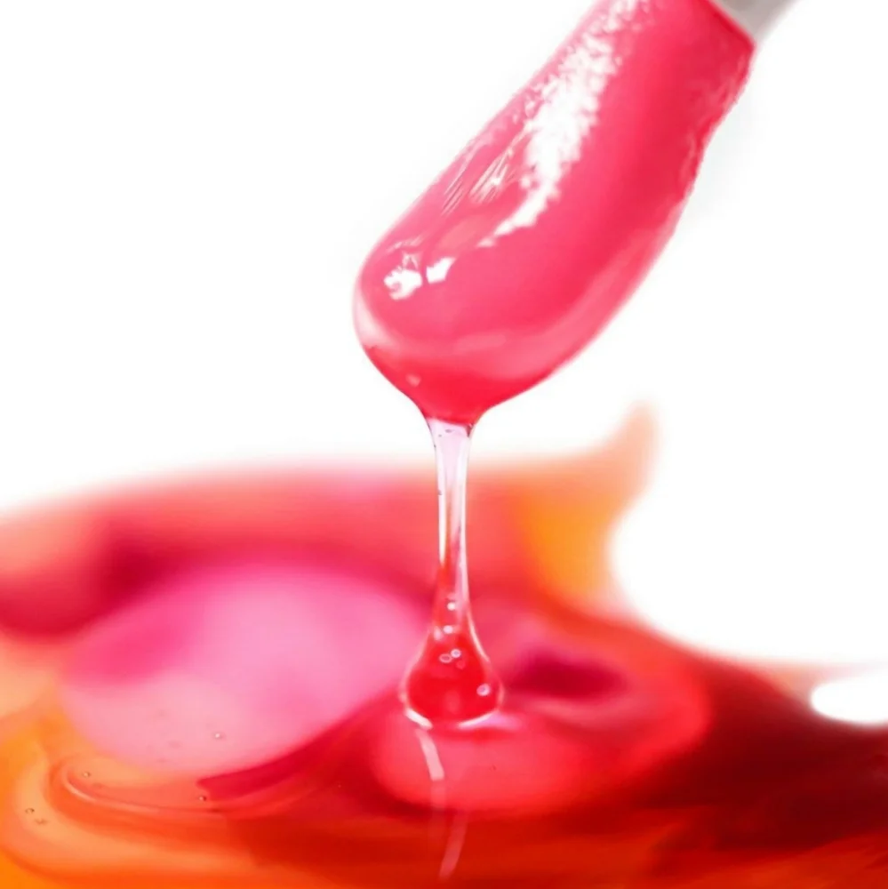 DELUXE CLARINS 04 LIP COMFORT OIL WITH SWEETBRIAR ROSE OIL.
